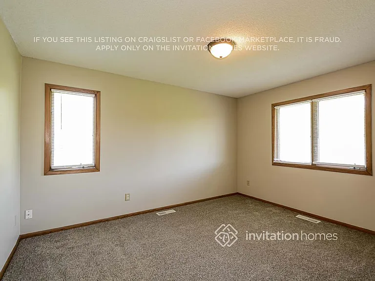 14655 Sycamore St NW — Photo 9