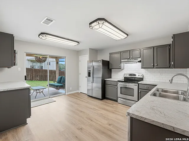 9127 Spiral Woods — Photo 10