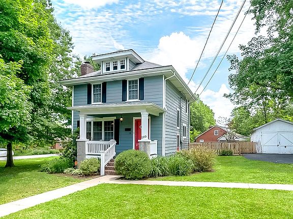 3rd image of 110 Camden Ave