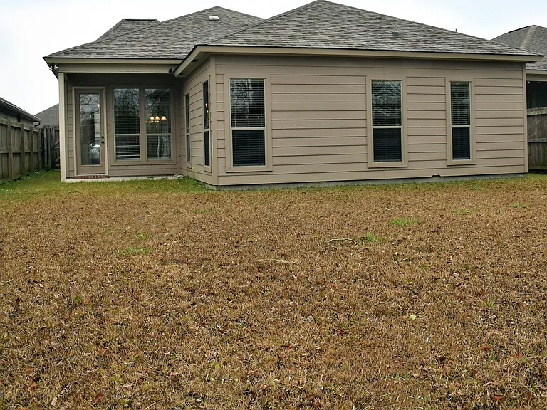 1375 Miguel Ave — Photo 2