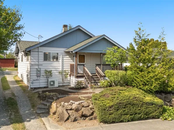 736 N 96th, Seattle, WA 98103