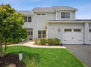 345 Ivy Trl, Rhinebeck, NY 12572
