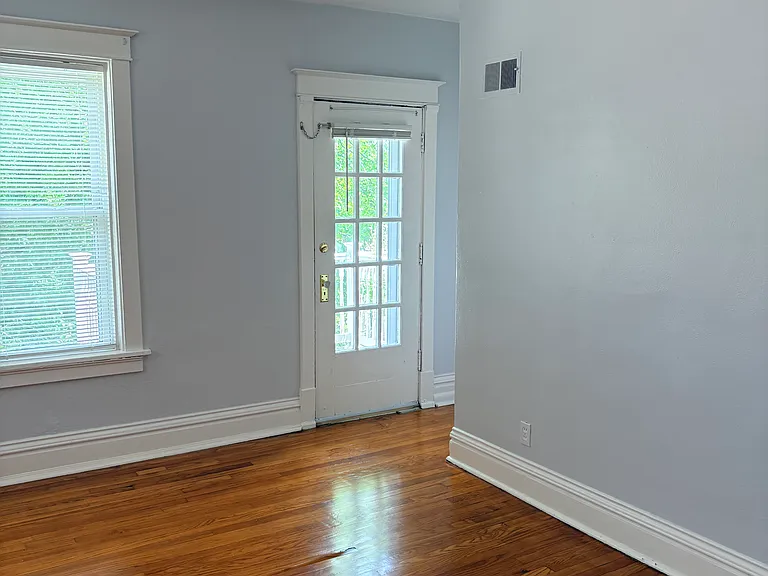 4500 Cleveland Ave #2W — Photo 37