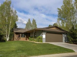 6100 E Laurel Loop, Flagstaff, AZ 86004