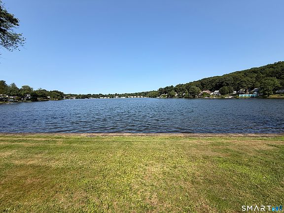 5th image of 214 Lake Plymouth Boulevard
