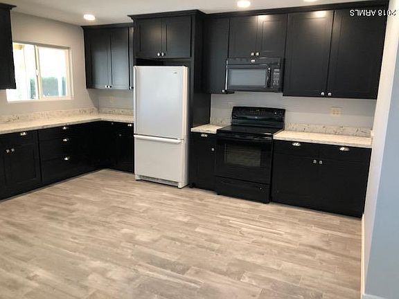 4th image of 12810 W Prospect Dr