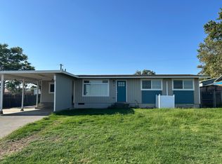 70 Madison St, Umatilla, OR 97882