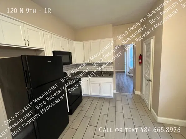 120 N 9th St #1R, Reading, PA 19601