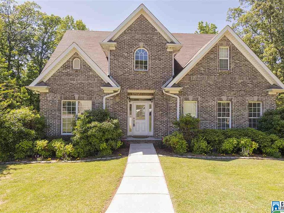 1st image of 524 Willow Ln