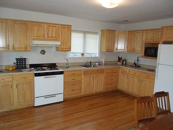 1st image of 91 Belmont Ave Floor 1