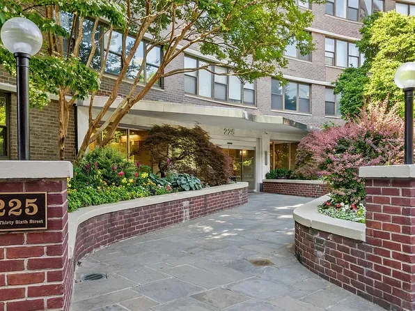 225 East 36th Street 6G image 12 of 13