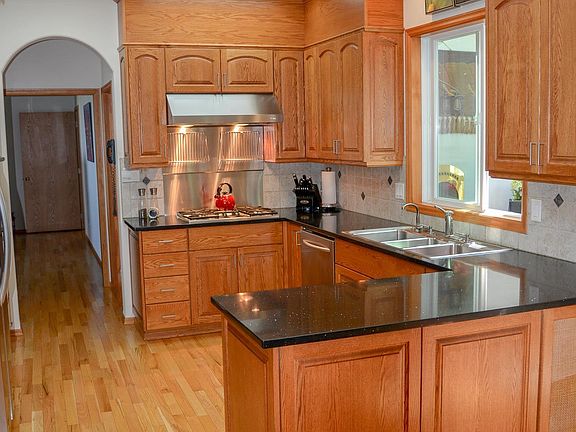5th image of 21506 Buckboard Ln