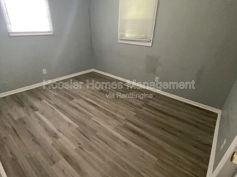 712 N Linwood Ave — Photo 7