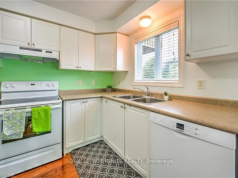 3320 Meadowgate Blvd #240 — Photo 15