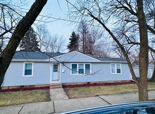 16145 Carse Ave, Harvey, IL 60426