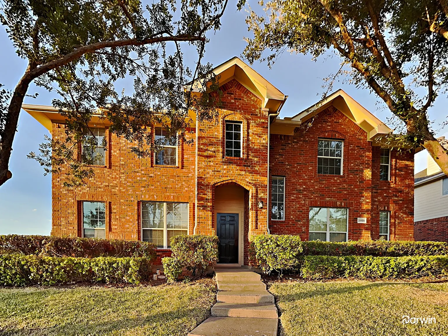 4 bed, 2.5 bath, 2815 sqft, $2,850 — Photo 1