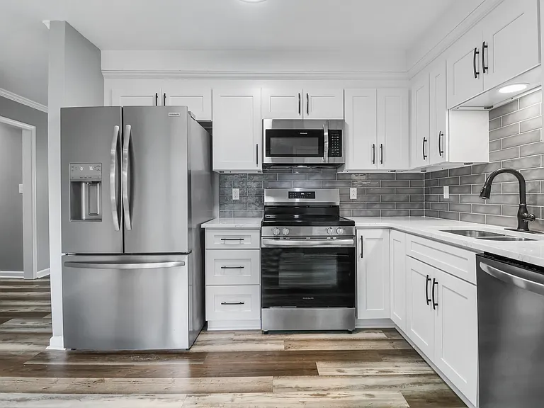 808 Leigh Ann Dr — Photo 13