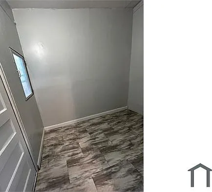 112 Maple St — Photo 6
