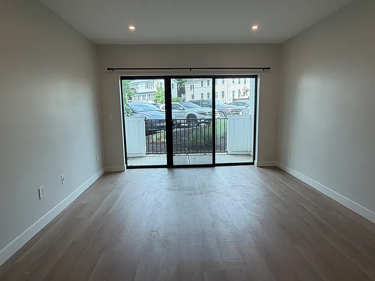 16B Congress St — Photo 5