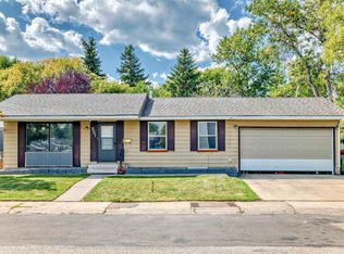 207 Homestead Cres NW, Edmonton, AB T5A2Y2