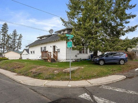 2nd image of 204 W 4th St