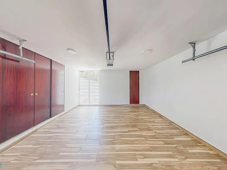 361 Paseo — Photo 37
