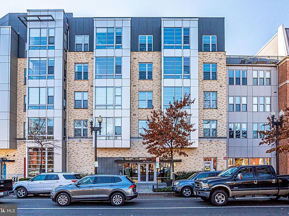 3rd image of 1391 Pennsylvania Ave SE Unit 554