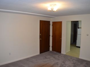 16 Clinton St, Waltham, MA 02453