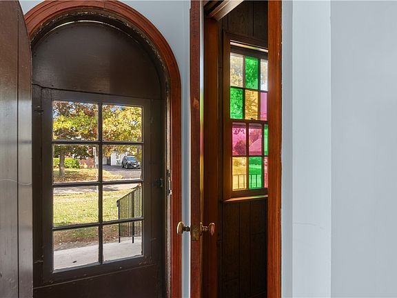 5th image of 25 Sunset Rd