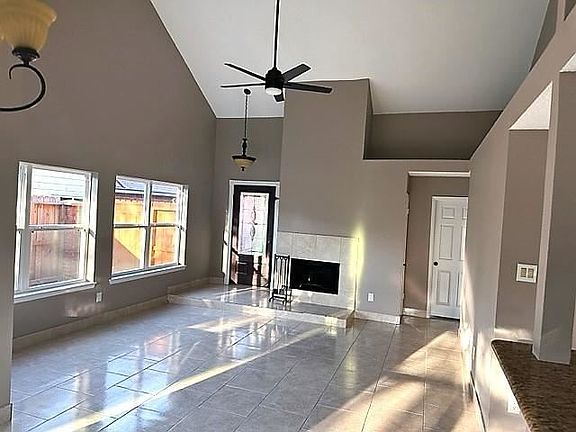 5th image of 7403 Connemara Dr