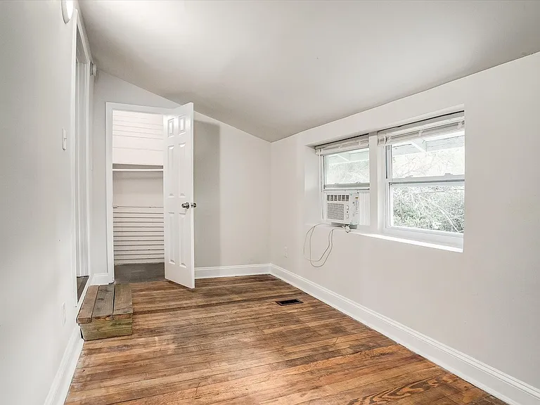 3817 S Benton Ave — Photo 18