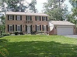 7000 Woodlyn Ct, Washington, MI 48094