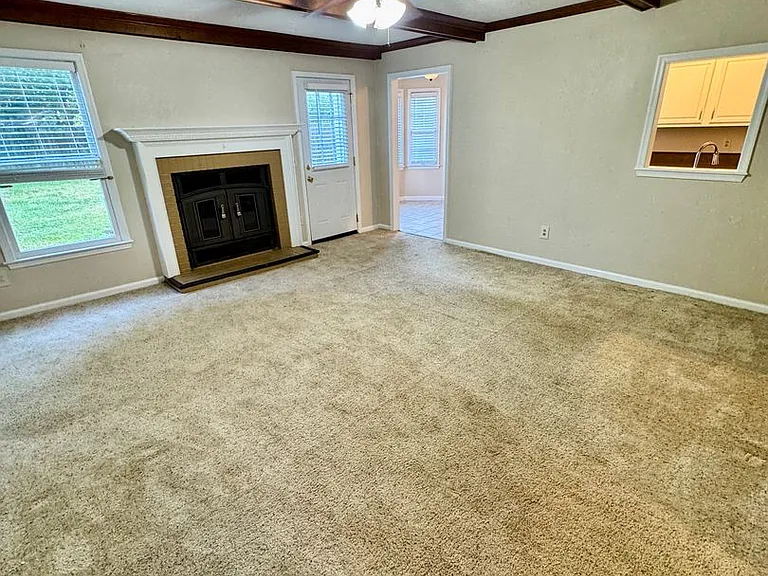 1332 Gravenhurst Cir — Photo 6