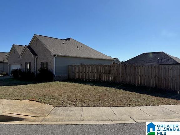 2nd image of 73 Ballington Way