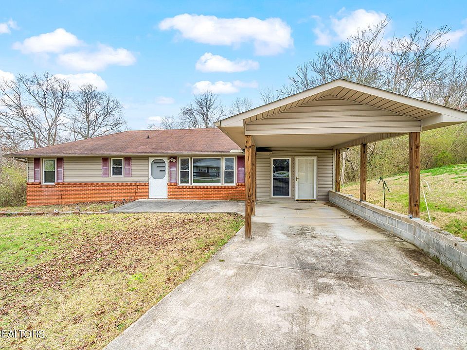 1st image of 615 Scenic Dr