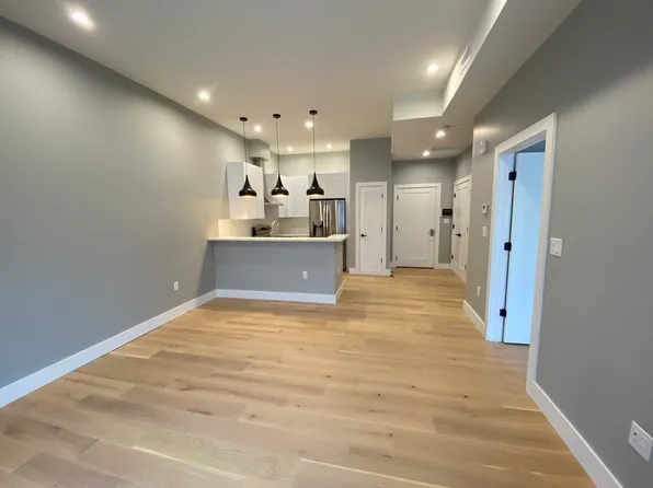 232 60th Cross, Somerville, MA 02145
