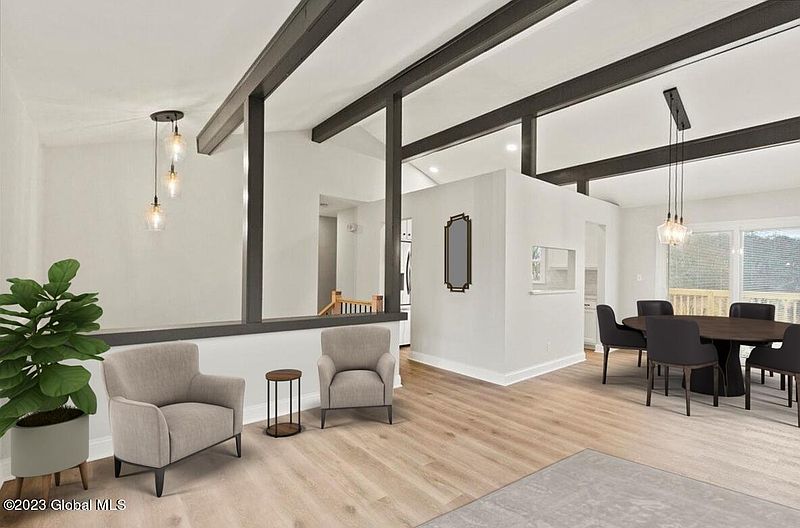 5th image of 229 Newport Court