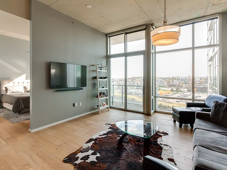 700 12th Ave S #1008 — Photo 11