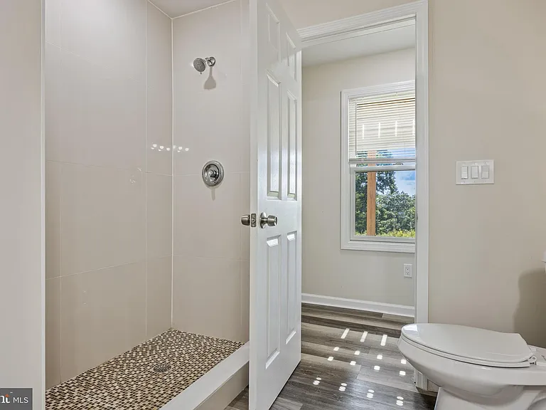 55 Shawnee Ave — Photo 19