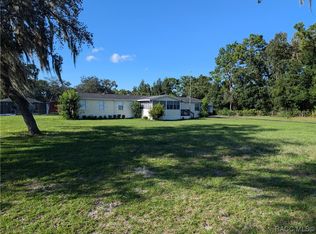6513 W Ost West St, Homosassa, FL 34446