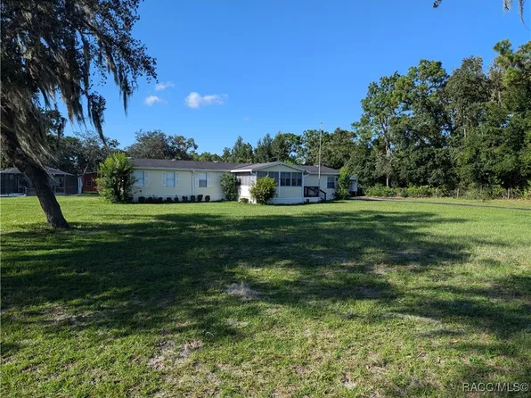 6513 W Ost West St, Homosassa, FL 34446