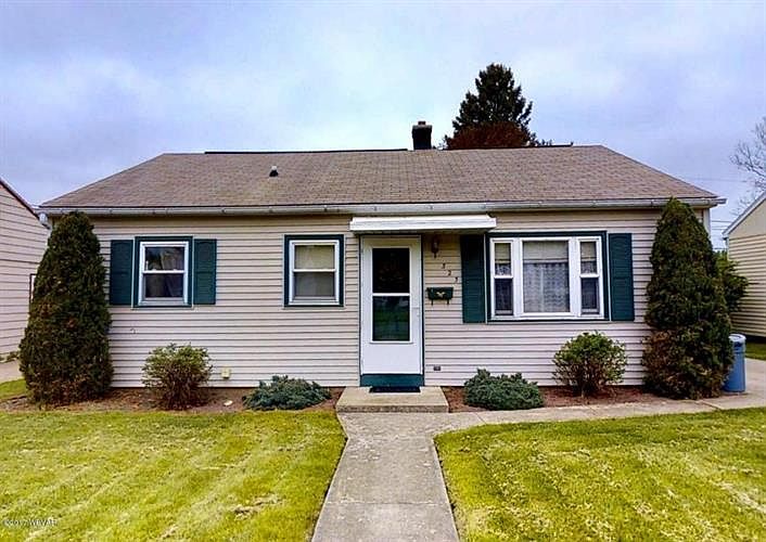 1st image of 323 Eckmont Ave
