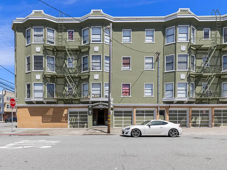 400 28th Ave #12 — Photo 26
