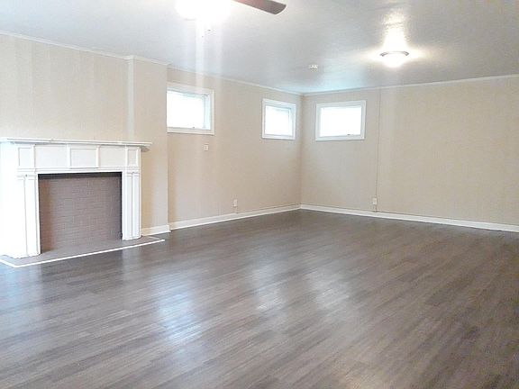 1st floor Living room/Den.