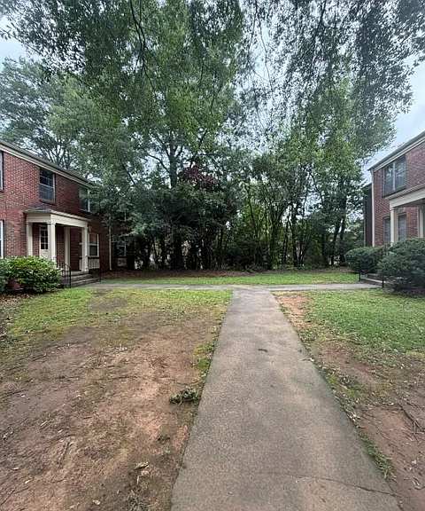 2508A Mountain Brook Cir #2508-A — Photo 3