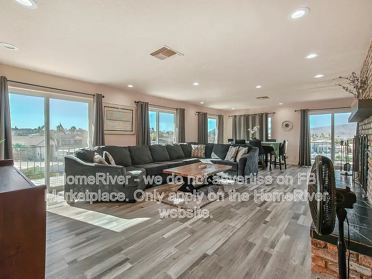 2691 Saratoga Ave — Photo 5