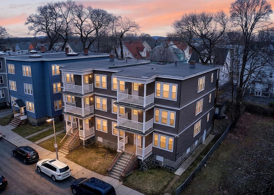 1st image of 21 Hosmer St