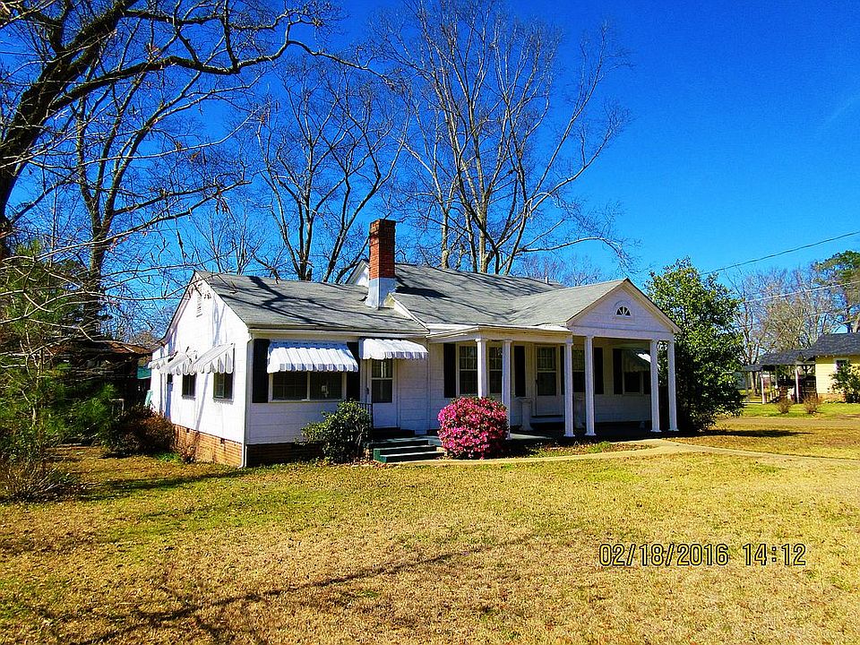 View of house from Oak St.