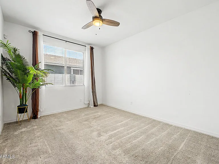 35948 W Santa Monica Ave — Photo 27