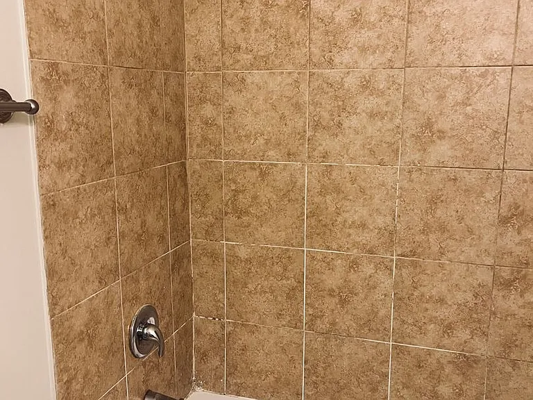 5783 McPherson Ave. — Photo 23